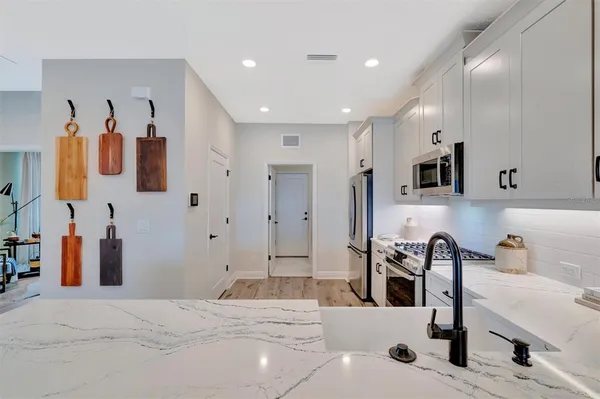 $3,300 | 18173 Cherished Loop, Bradenton, FL 34211