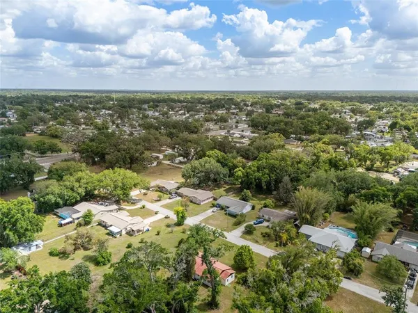 $449,000 | 903 Lanewood Drive, Seffner, FL 33584