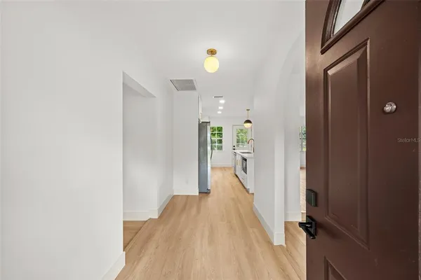 $449,000 | 903 Lanewood Drive, Seffner, FL 33584