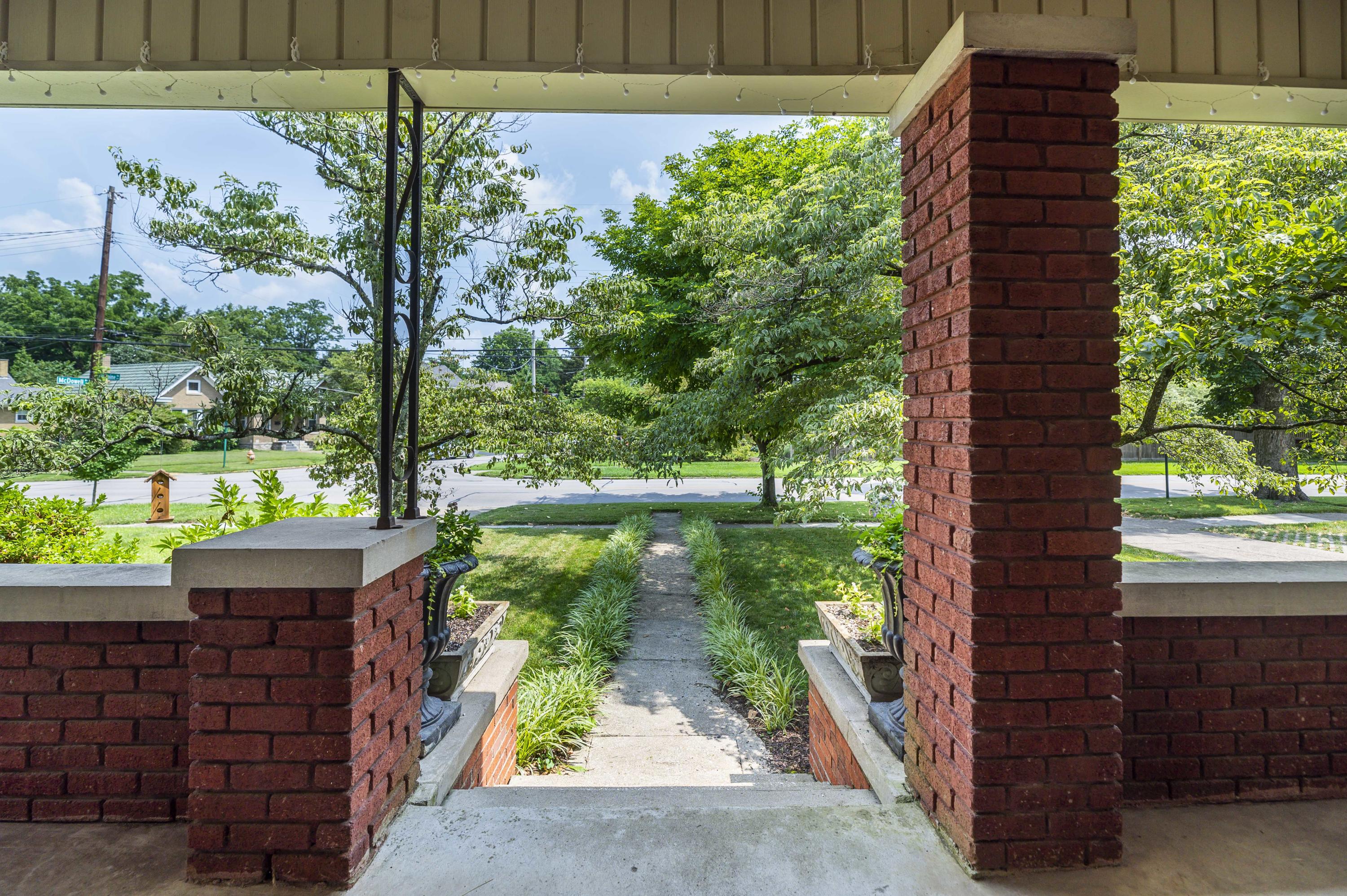 1202 Fontaine Road Lexington, KY 40502 - Photo 12 of 54 1202FontaineDSC_8966