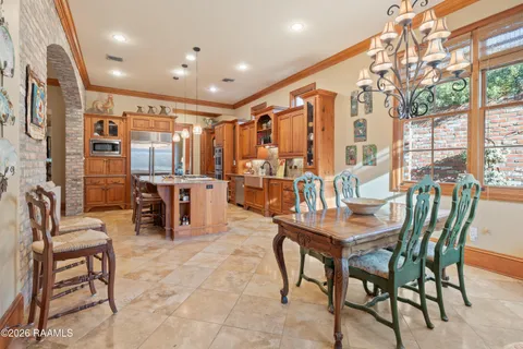 $1,345,000 | 406 Worth Avenue, Lafayette, LA 70508