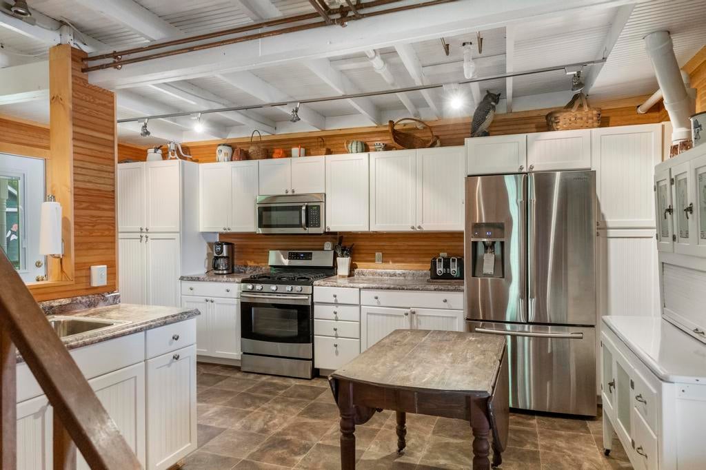 8742 MacArthur Road Levering, MI 49755 - Photo 14 of 45 Gallery Image 14