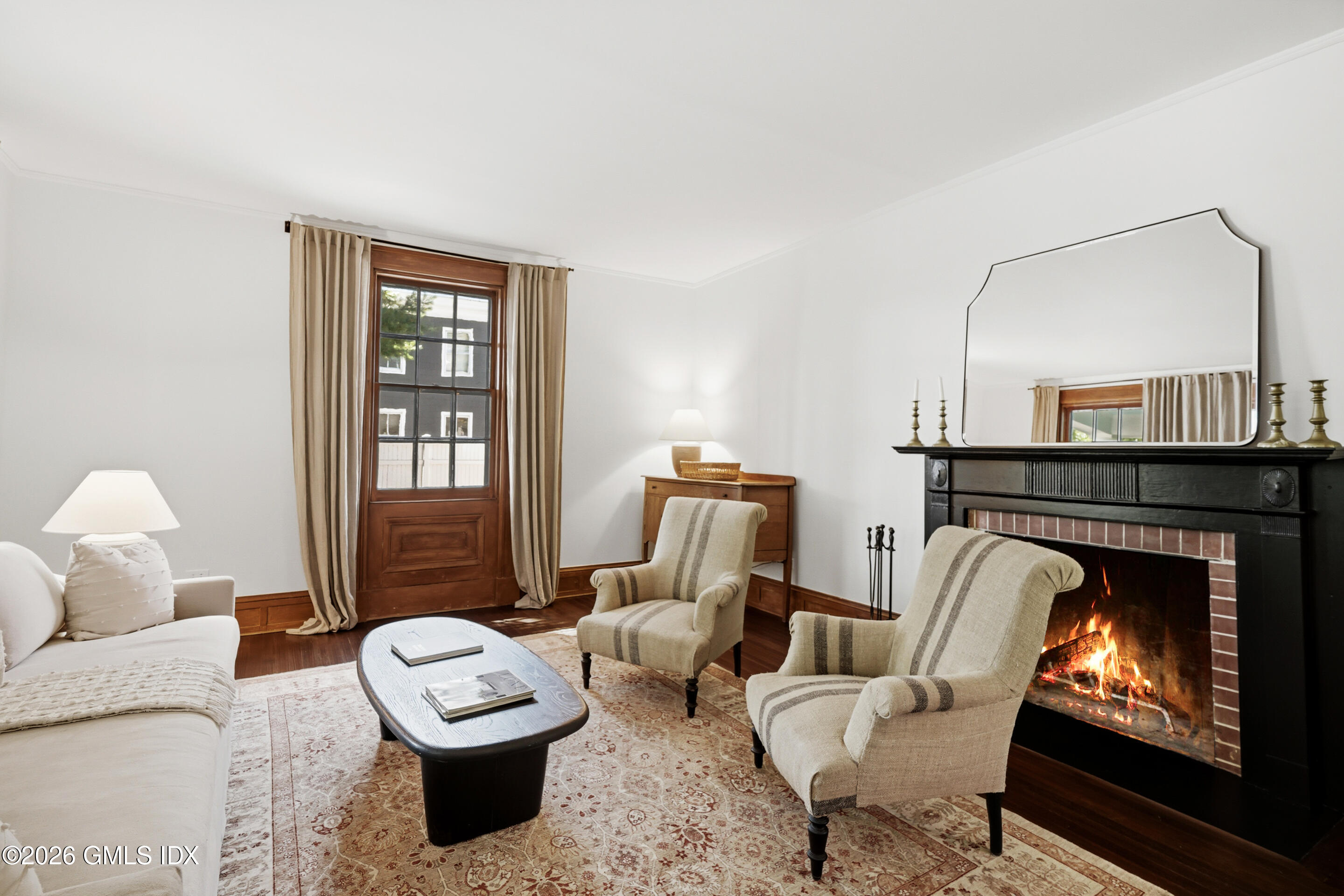 33 Mead Avenue Cos Cob, CT 06807 - Photo 5 of 36 14