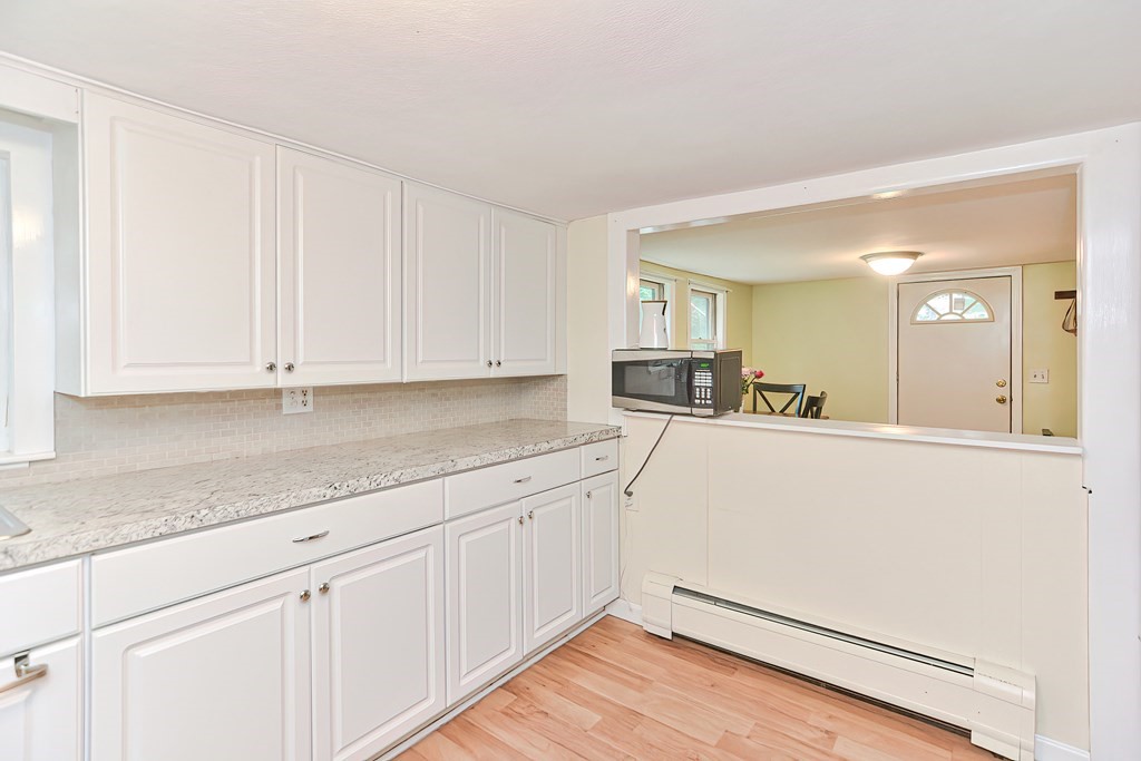 4-6 Walker Road Norfolk, MA 02056 - Photo 12 of 25 Gallery Image 12