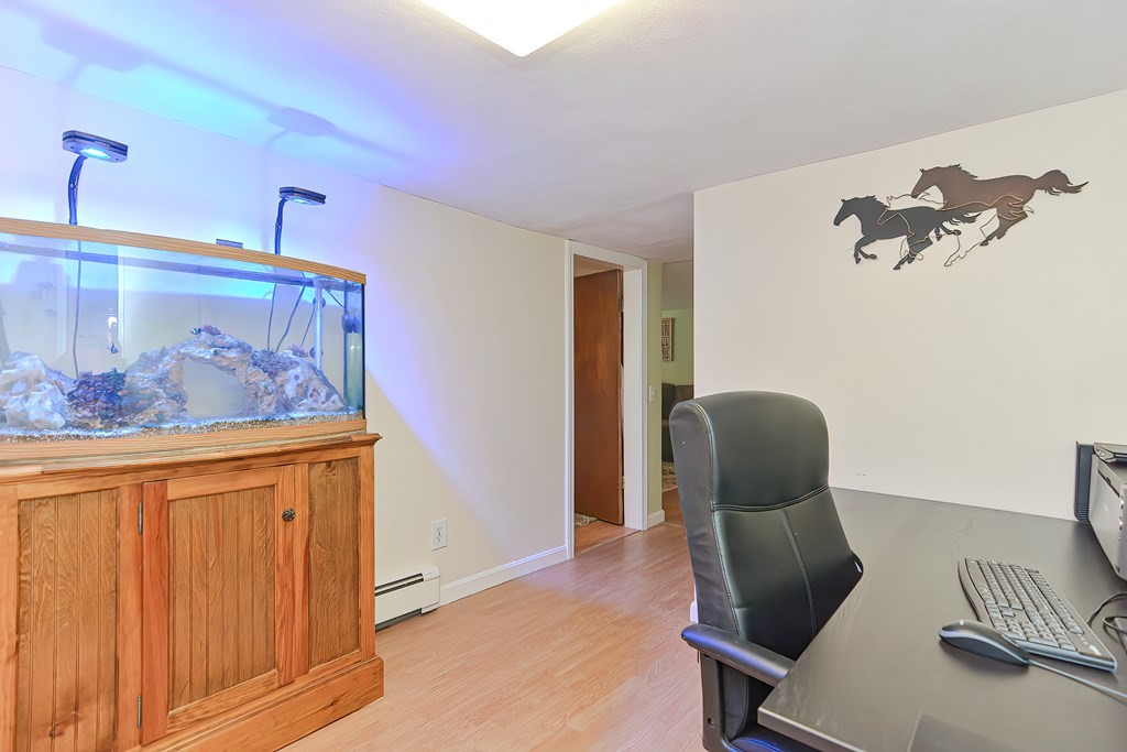 4-6 Walker Road Norfolk, MA 02056 - Photo 20 of 25 Gallery Image 20