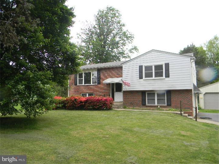 698 Mearns Road Warminster, PA 18974 - Photo 1 of 20 Exterior Front
