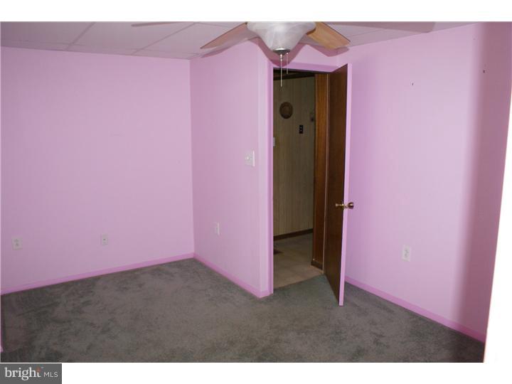 698 Mearns Road Warminster, PA 18974 - Photo 16 of 20 In-law Suite