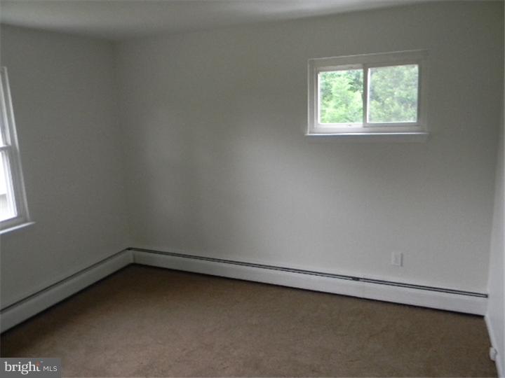 698 Mearns Road Warminster, PA 18974 - Photo 10 of 20 Bedroom - Main