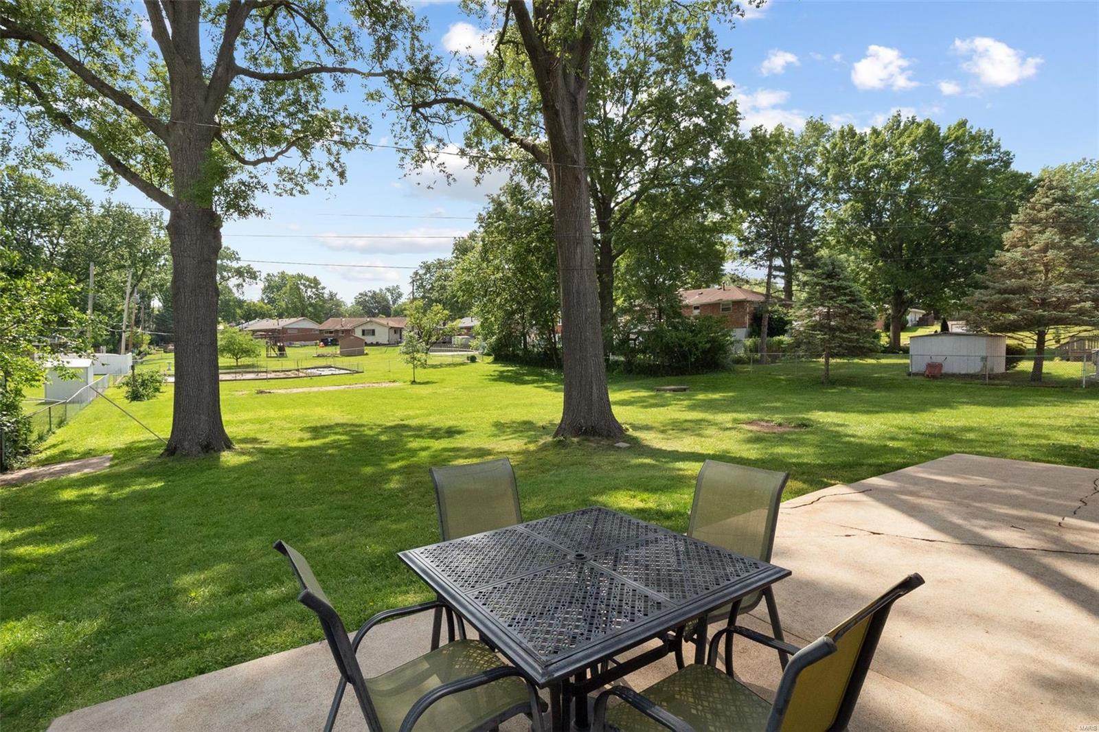 649 Buckley Road St. Louis, MO 63125 - Photo 26 of 36