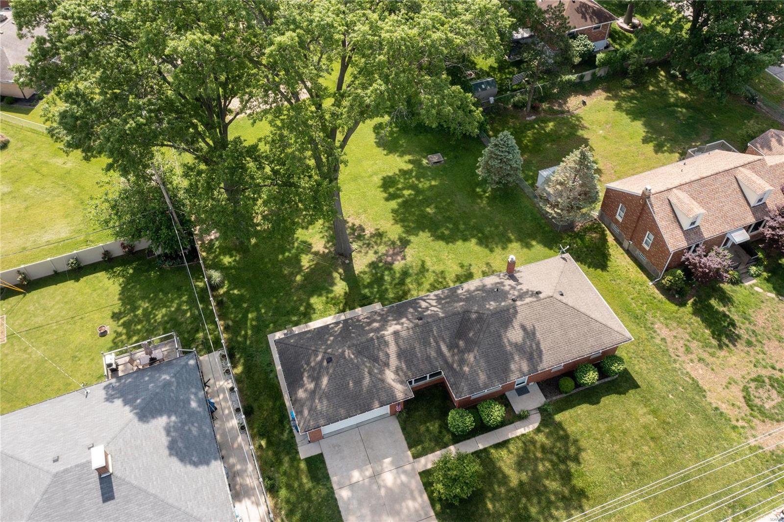 649 Buckley Road St. Louis, MO 63125 - Photo 33 of 36