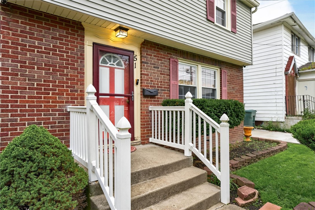 51 Brookhaven Terrace Rochester, NY 14621 - Photo 3 of 35 Gallery Image 3