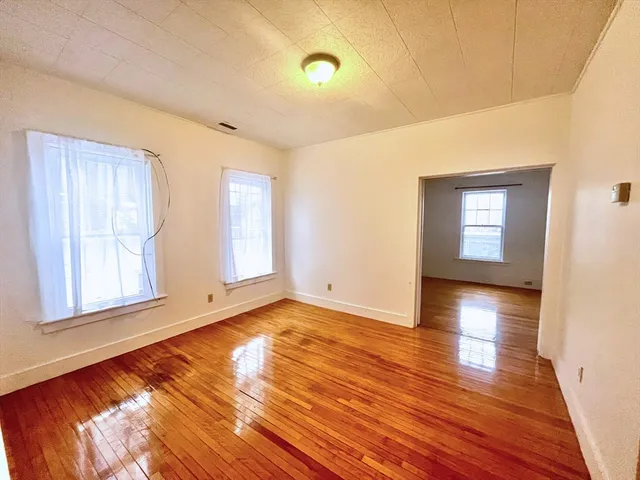 $1,850 | 123 Mayfield Street, Unit 1, Worcester, MA 01602