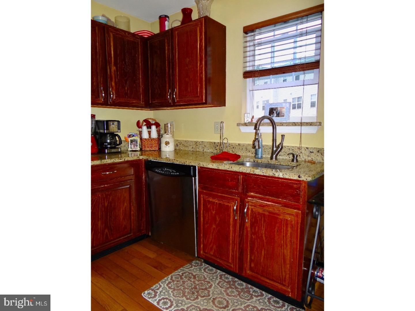 741 Rutland Court Sewell, NJ 08080 - Photo 6 of 25 Kitchen