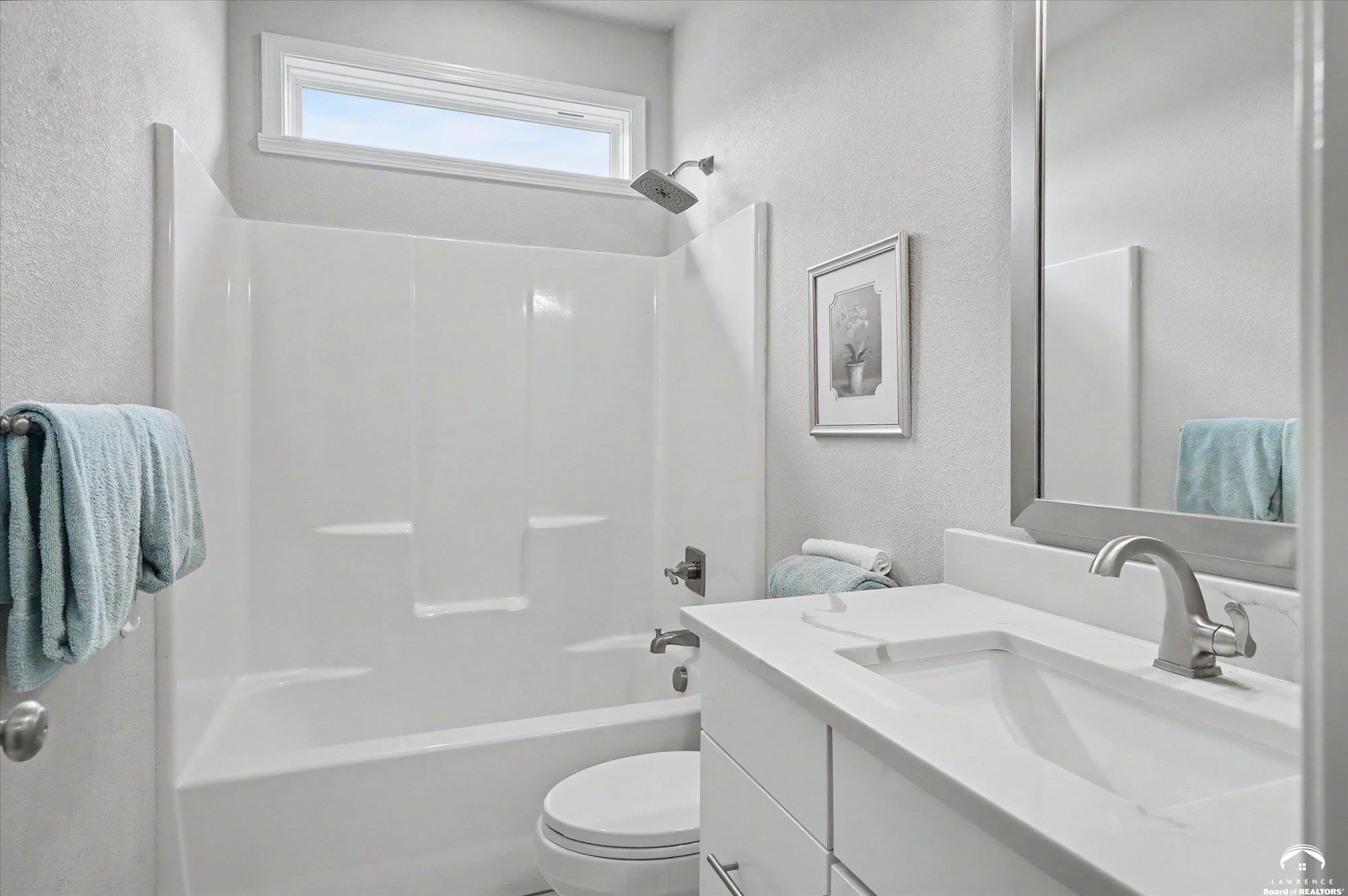 1115 Klein Court Lawrence, KS 66049 - Photo 15 of 31