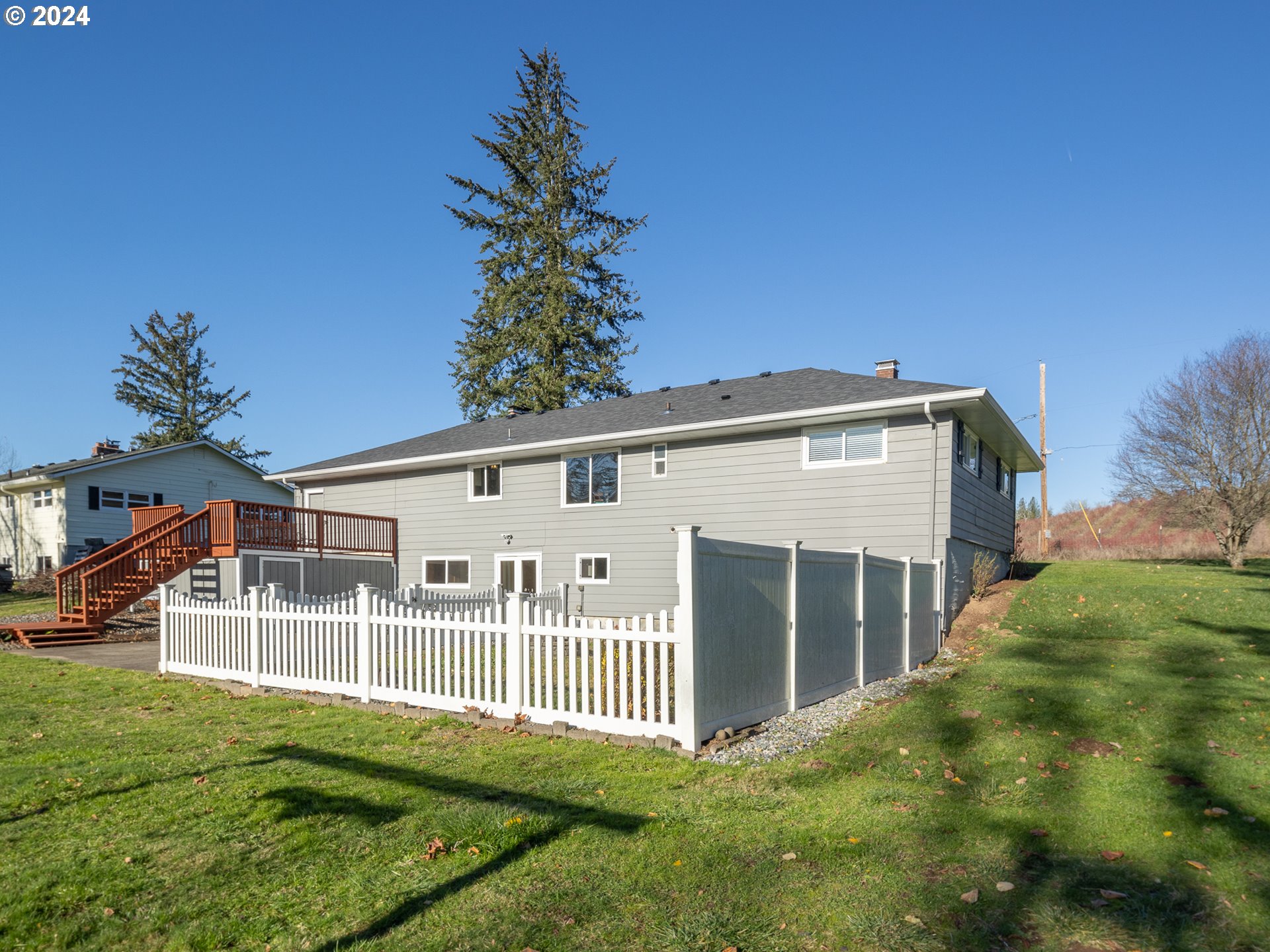 32542 Southeast Stevens Road Corbett, OR 97019 - Photo 39 of 45