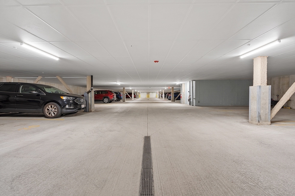 3202 Briarwood Village, Unit 3202 Clinton, MA 01510 - Photo 33 of 35 a view of parking area