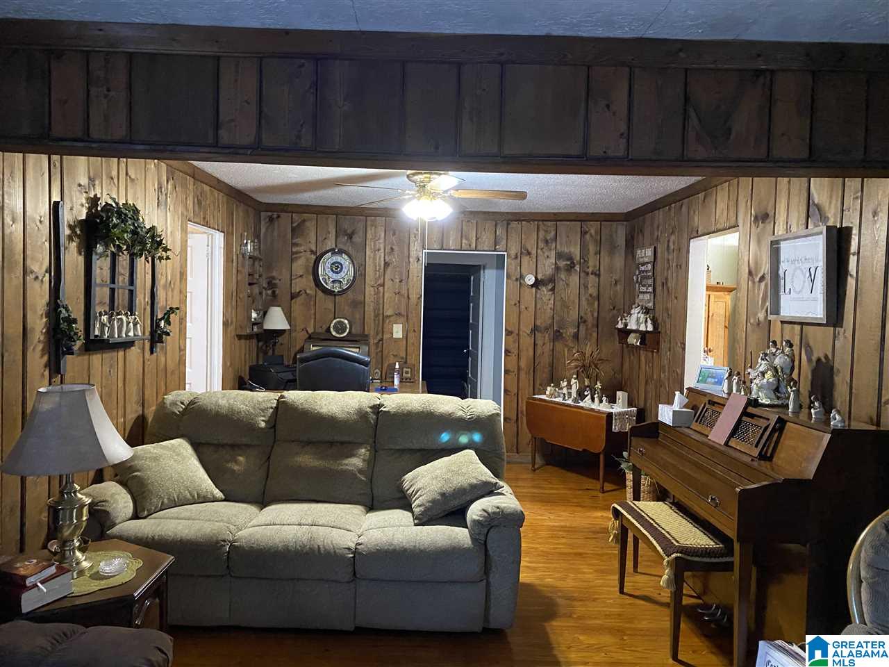 301 Johnson Street Weaver, AL 36277 - Photo 9 of 17