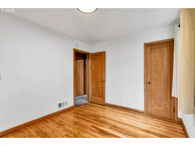 $440,000 | 11356 Northeast Glisan Street, Portland, OR 97220