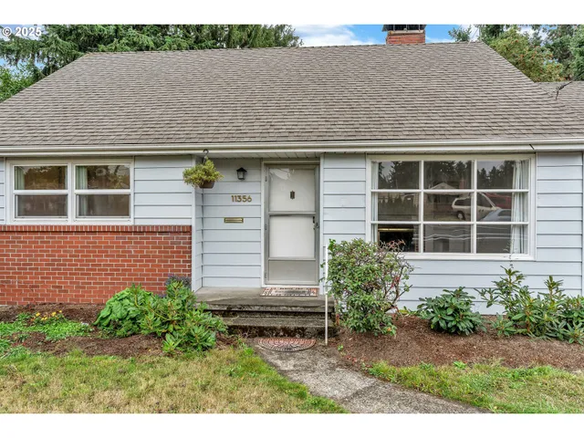 $440,000 | 11356 Northeast Glisan Street, Portland, OR 97220