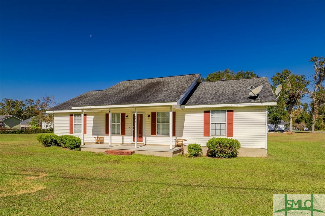 401 4th St Extension Guyton, GA 31312 - Photo 3 of 25 Gallery Image 3