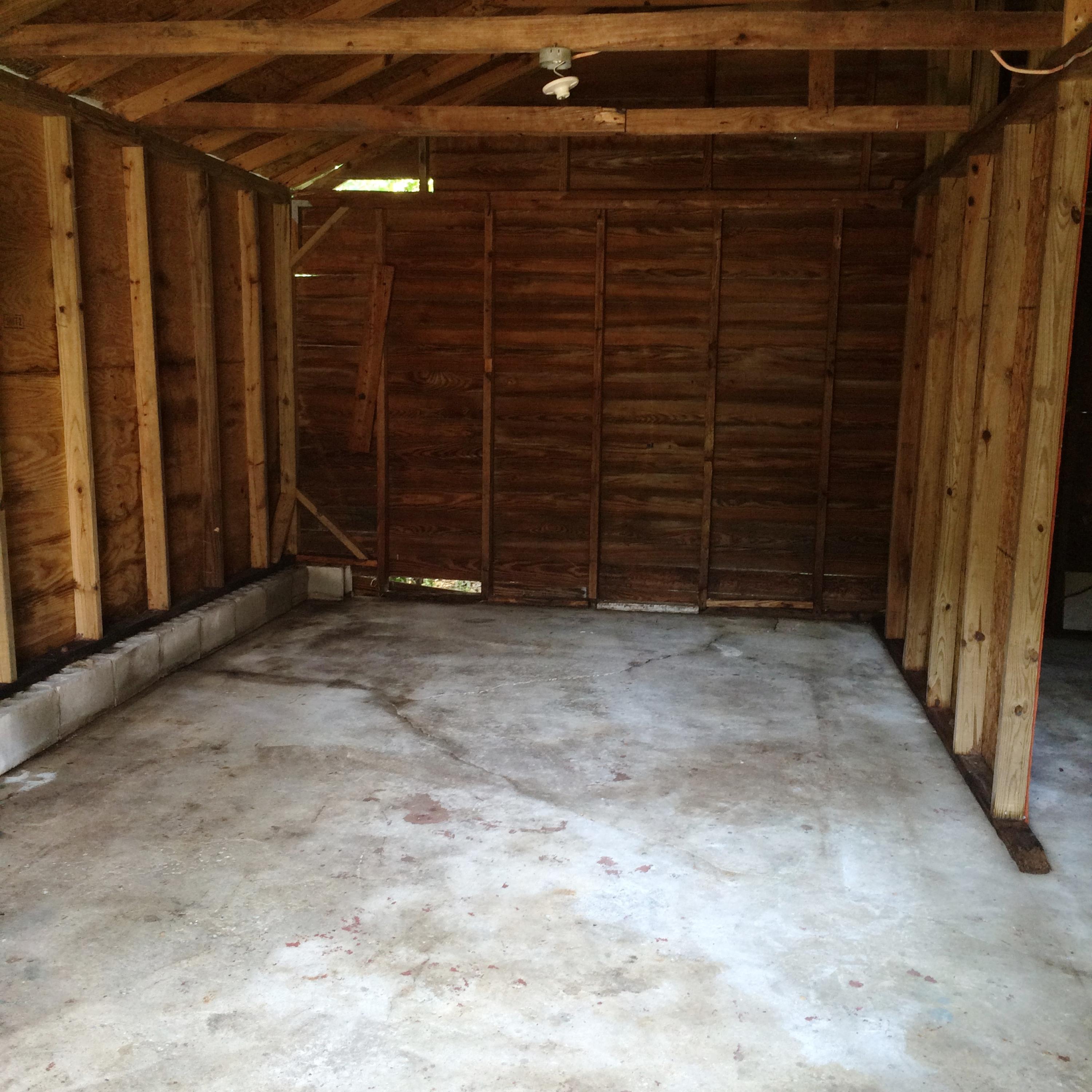 44 Colleton Drive Charleston, SC 29407 - Photo 15 of 18 44 Colleton-garage cleaned
