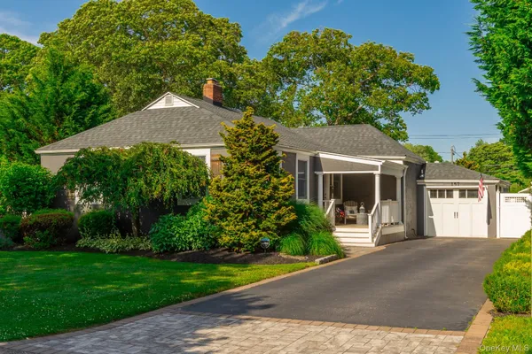 $739,000 | 157 Sayville Boulevard, Sayville, NY 11782