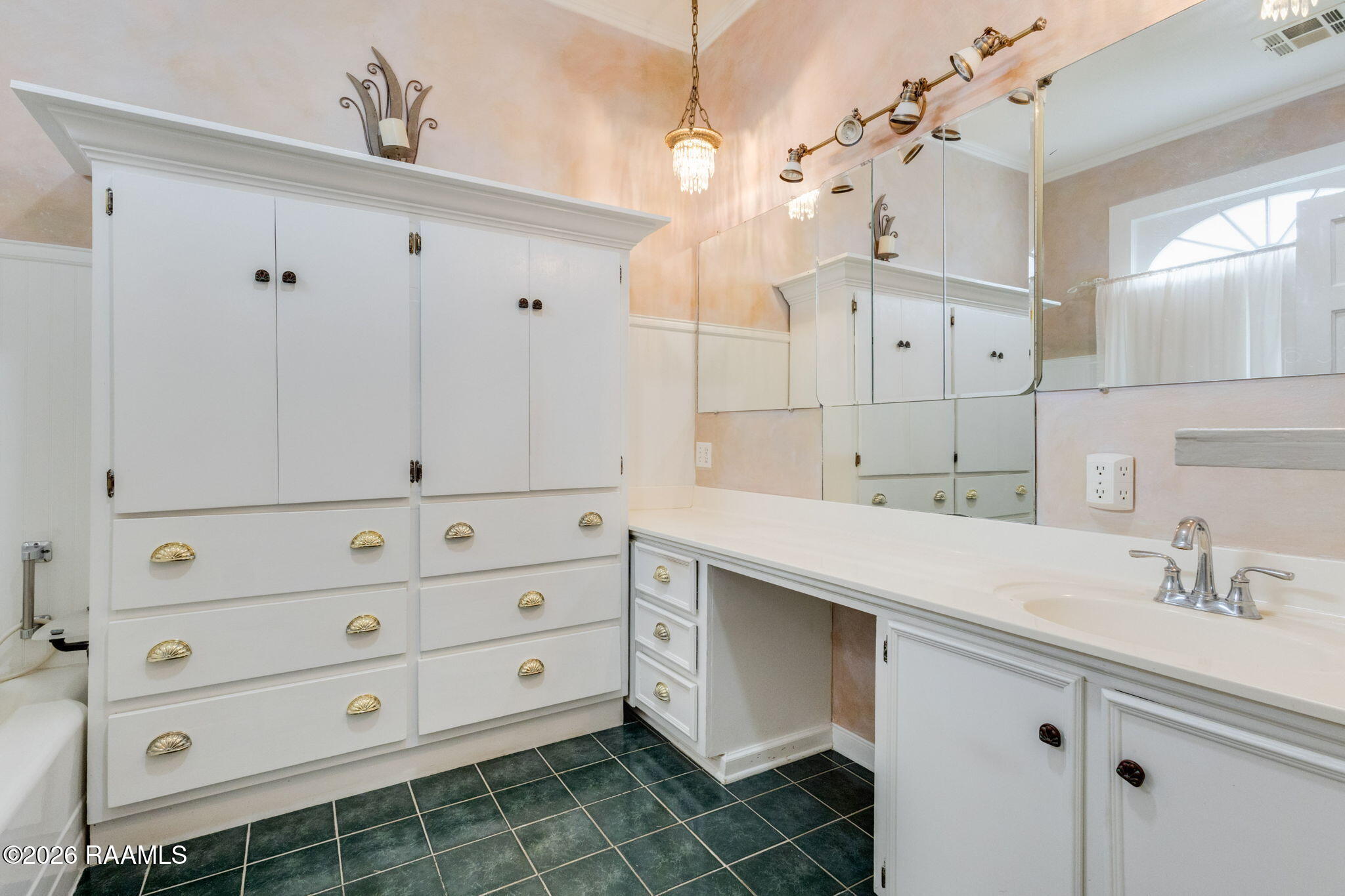 1631 Highway 35 Church Point, LA 70525 - Photo 11 of 26 1631 hwy 35 primary bath vw 1