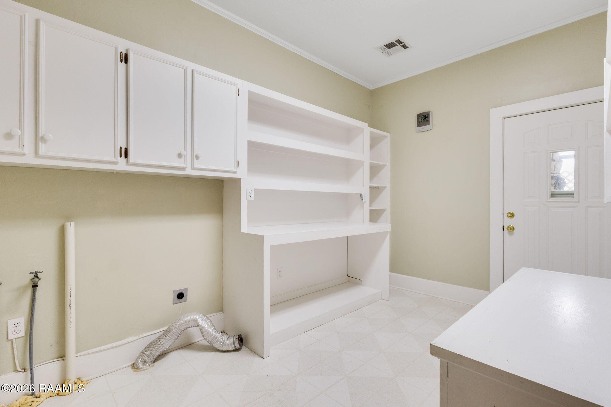 1631 Highway 35 Church Point, LA 70525 - Photo 16 of 26 1631 hwy 35 laundry