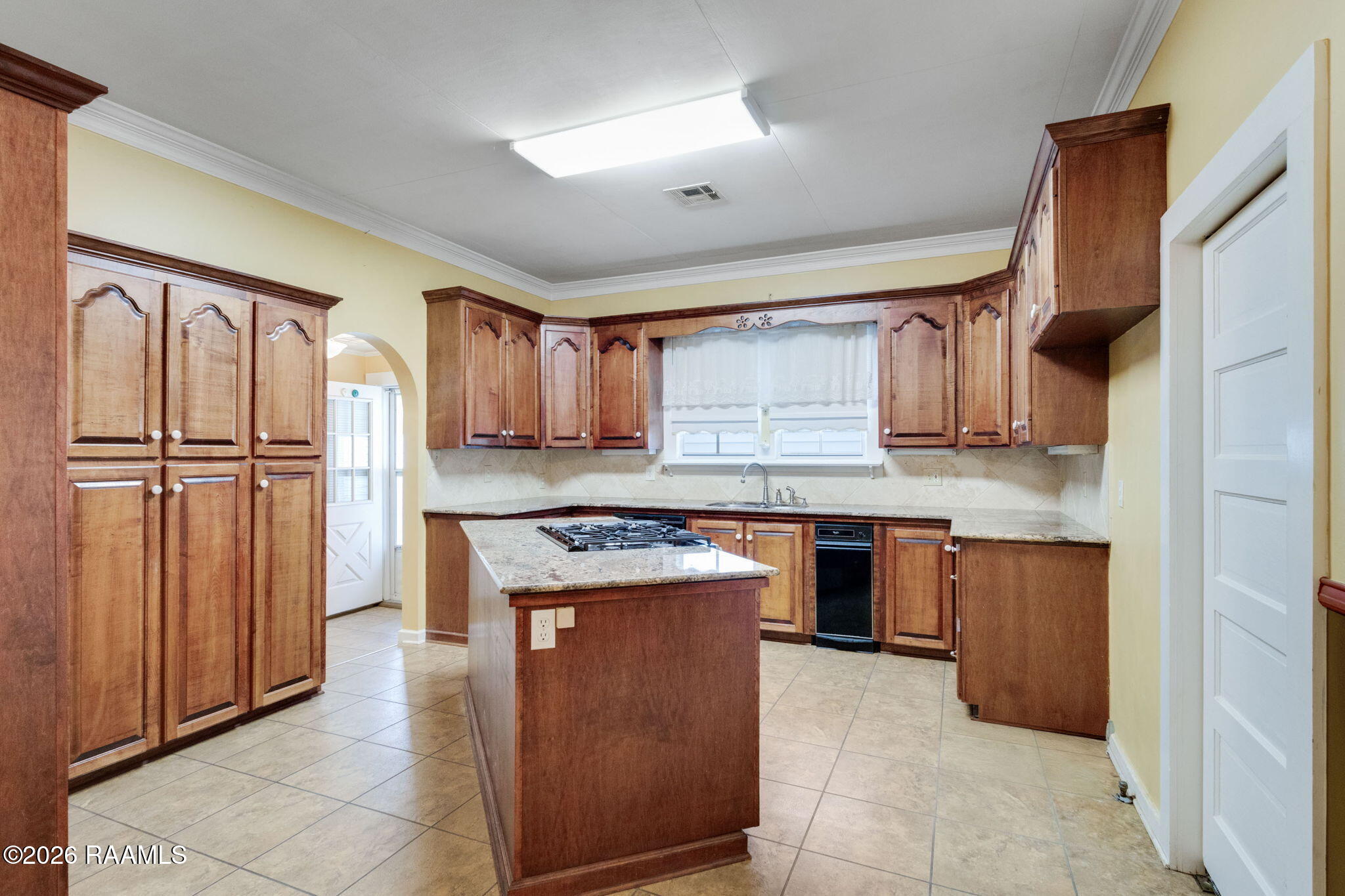 1631 Highway 35 Church Point, LA 70525 - Photo 4 of 26 1631 hwy 35 Kitchen view 1