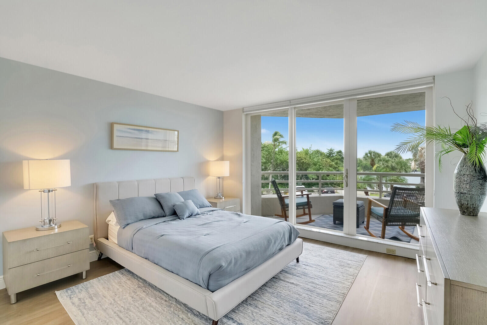 4101 North Ocean Boulevard, Unit D207 Boca Raton, FL 33431 - Photo 21 of 38 Master Bedroom