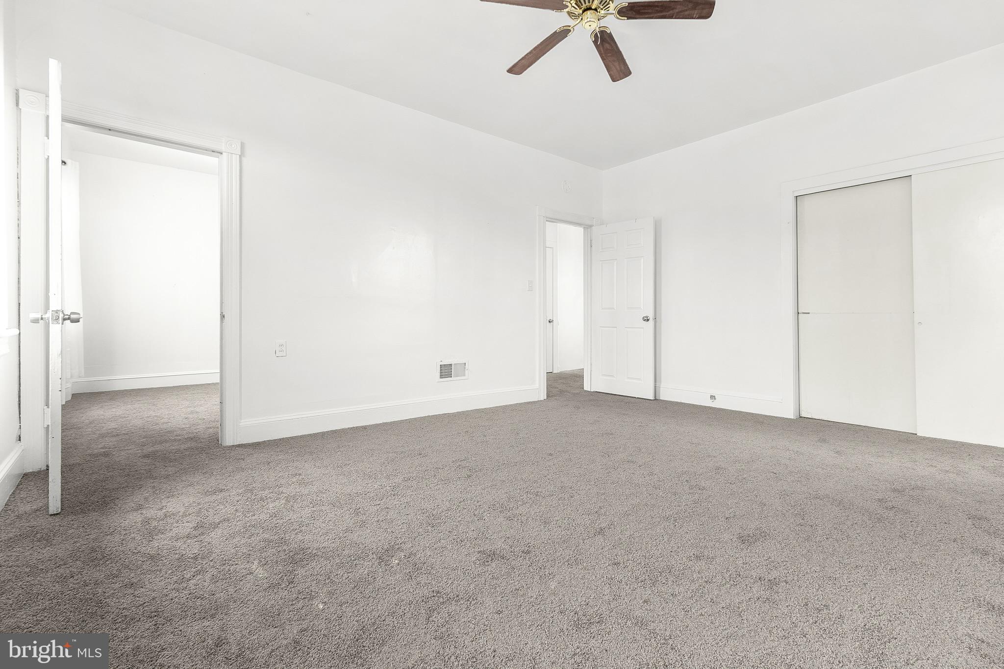 224 East Washington Street Riverside, NJ 08075 - Photo 16 of 27 2nd Bed w/ entry to the 3rd bed to use as a office