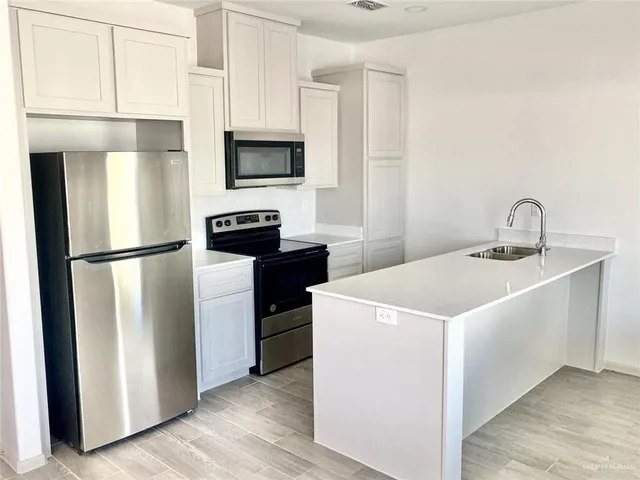 $1,150 | 7702 North 58th Street, Unit 3, Mission, TX 78573