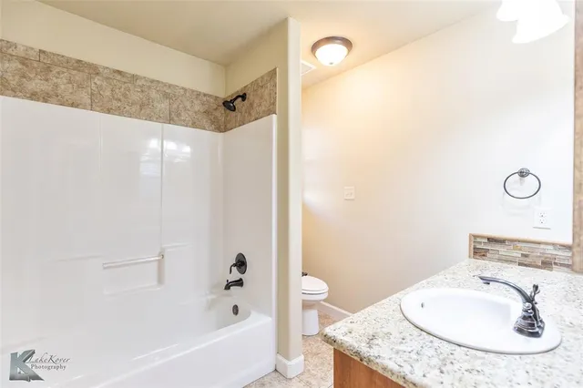 $2,895 | 641 Wackadoo Drive, Abilene, TX 79602