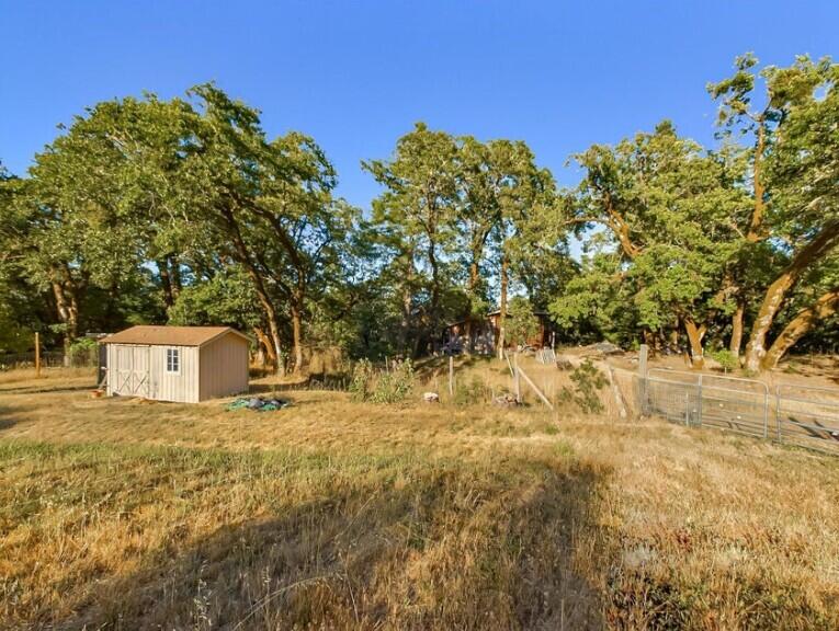 3830 Thomas Road Miranda, CA 95553 - Photo 69 of 82