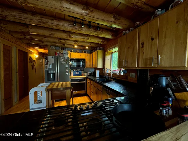 $425,000 | 75 Forest Way, Ticonderoga, NY 12883