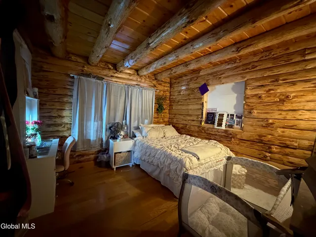 $425,000 | 75 Forest Way, Ticonderoga, NY 12883