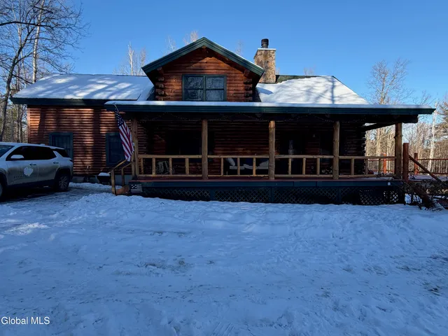 $425,000 | 75 Forest Way, Ticonderoga, NY 12883