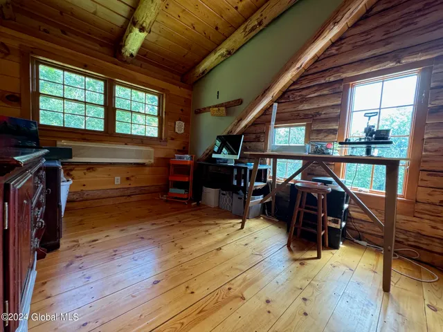 $425,000 | 75 Forest Way, Ticonderoga, NY 12883