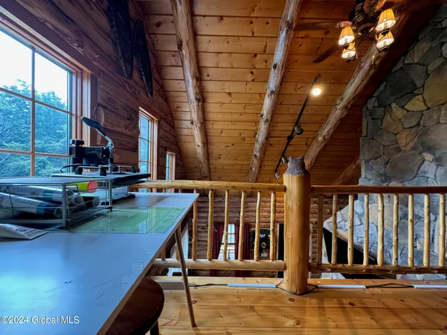 $425,000 | 75 Forest Way, Ticonderoga, NY 12883