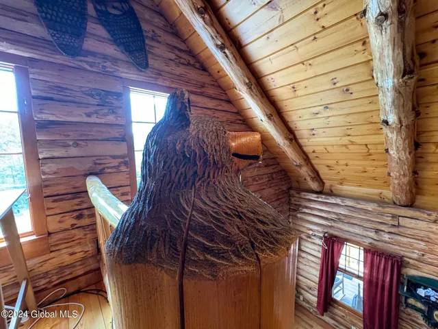 $425,000 | 75 Forest Way, Ticonderoga, NY 12883