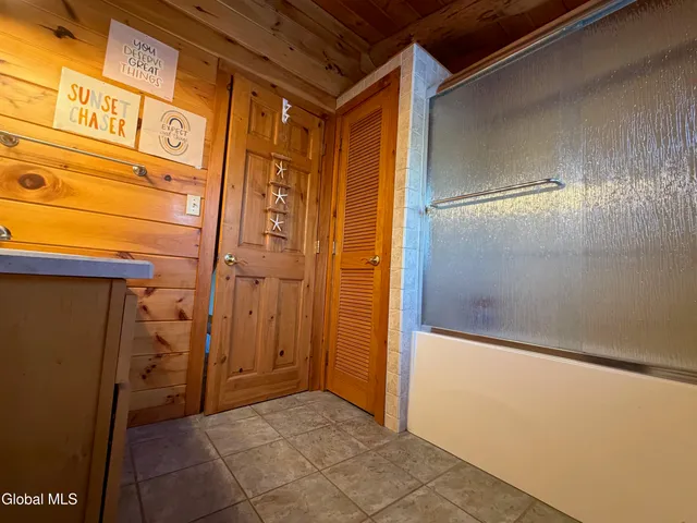 $425,000 | 75 Forest Way, Ticonderoga, NY 12883