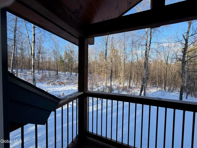 $425,000 | 75 Forest Way, Ticonderoga, NY 12883