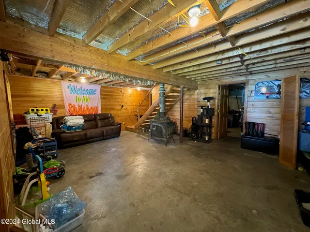 $425,000 | 75 Forest Way, Ticonderoga, NY 12883