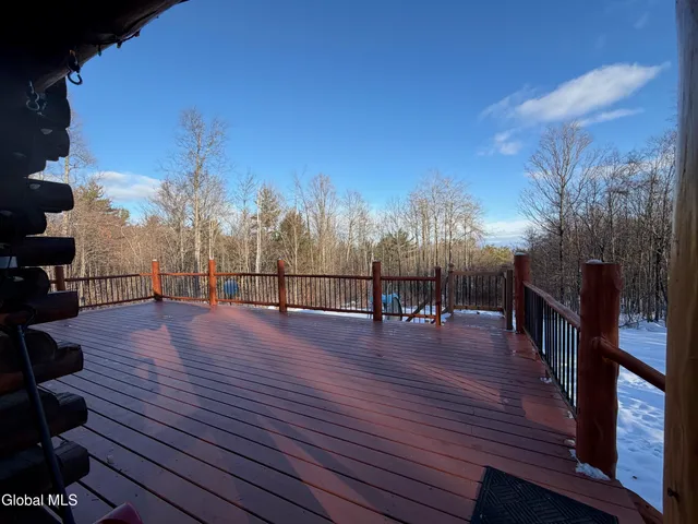 $425,000 | 75 Forest Way, Ticonderoga, NY 12883