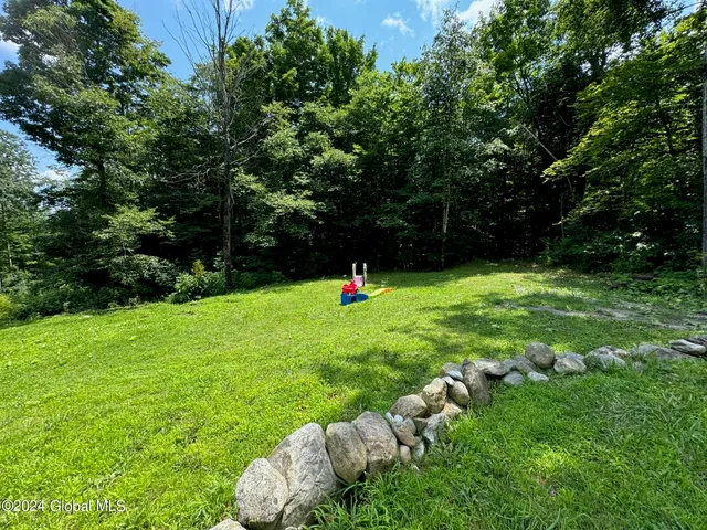 $425,000 | 75 Forest Way, Ticonderoga, NY 12883