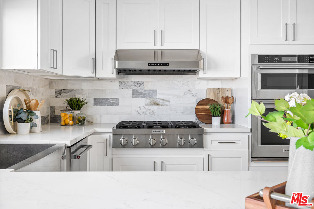 5567 Mistridge Drive Rancho Palos Verdes, CA 90275 - Photo 12 of 46