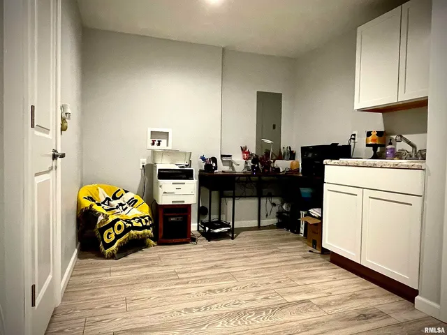 $255,000 | 112 Hillcrest Drive, Goreville, IL 62939