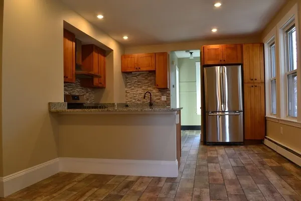 $4,200 | 23 Alston Street, Unit 2, Somerville, MA 02143