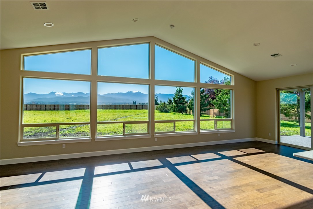 85 Harrier Way Sequim, WA 98382 - Photo 8 of 25 Gallery Image 8