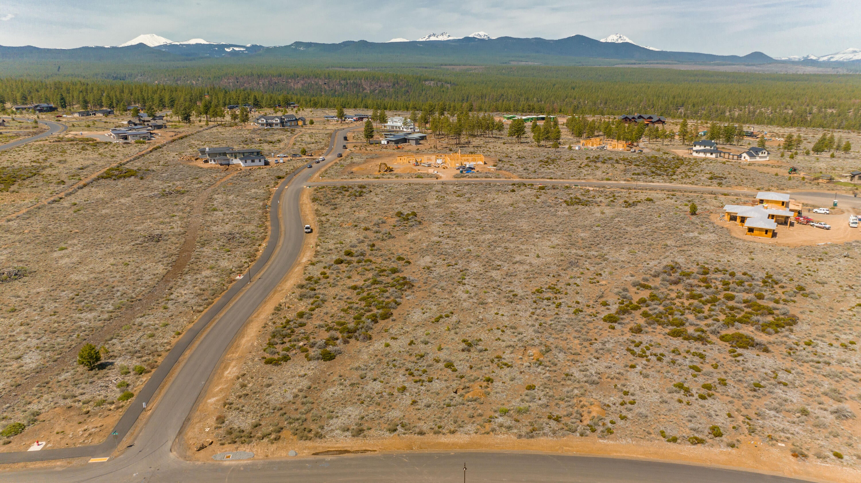 Mcclain Dr Bend Bend, OR 97703 - Photo 6 of 21 RileyVisualsa-2
